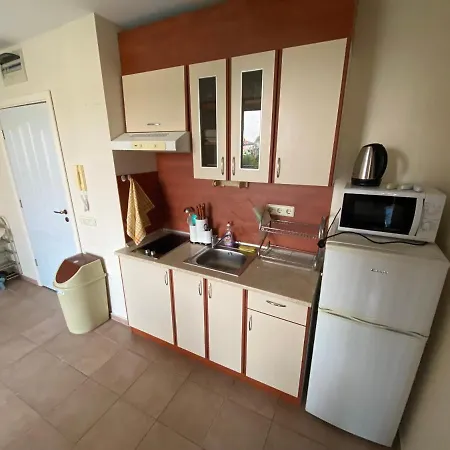 Apartman Cajka Sveti Vlas * Слънчев бряг